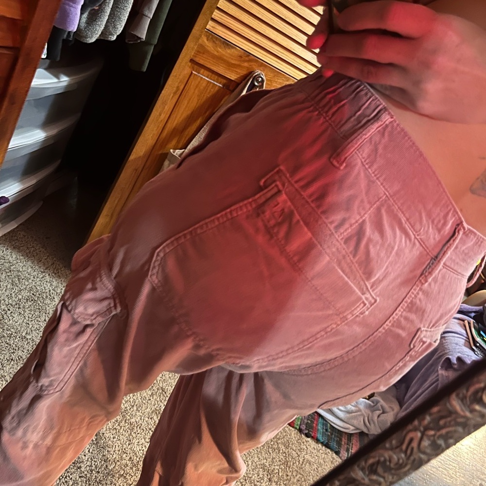 American Eagle Coral/Pink Cargo Pants
